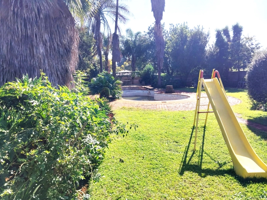 4 Bedroom Property for Sale in Eloffsdal Gauteng