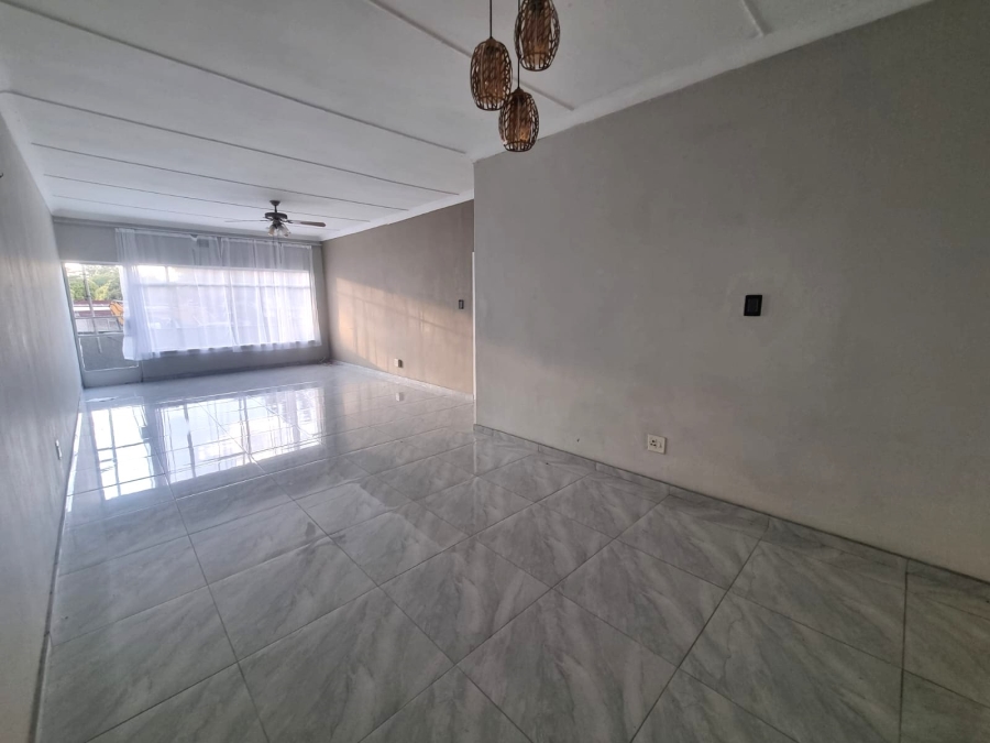 3 Bedroom Property for Sale in Three Rivers Gauteng