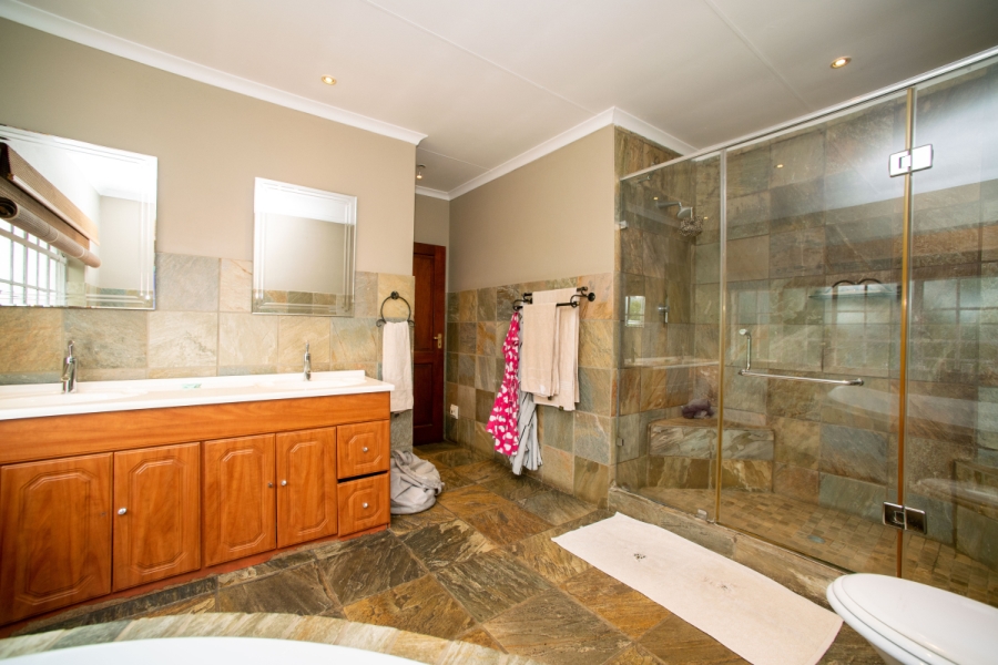 4 Bedroom Property for Sale in Highway Gardens Gauteng