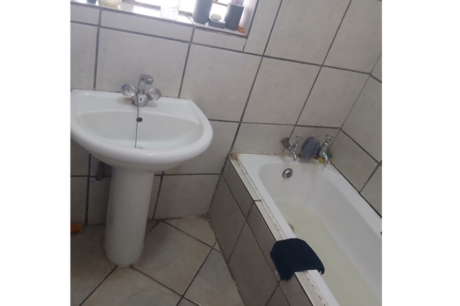 3 Bedroom Property for Sale in Sonland Park Gauteng