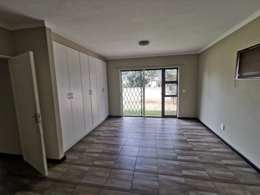4 Bedroom Property for Sale in Brackenhurst Gauteng