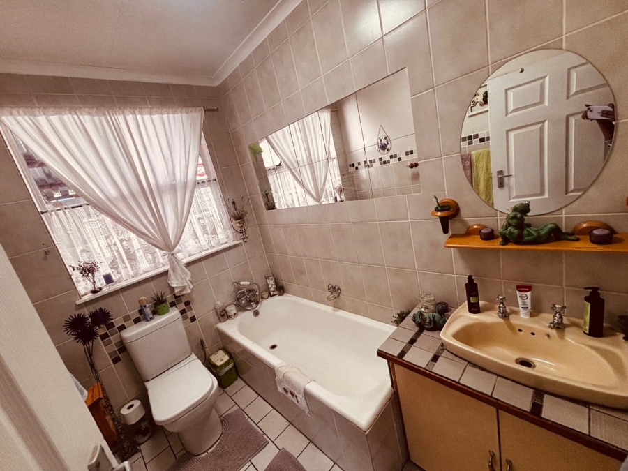 3 Bedroom Property for Sale in Dan Pienaarville Gauteng