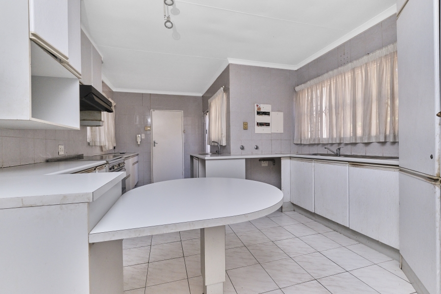 4 Bedroom Property for Sale in Westcliff Gauteng