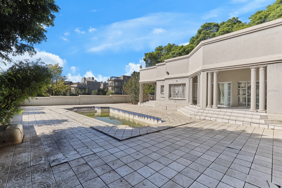4 Bedroom Property for Sale in Westcliff Gauteng