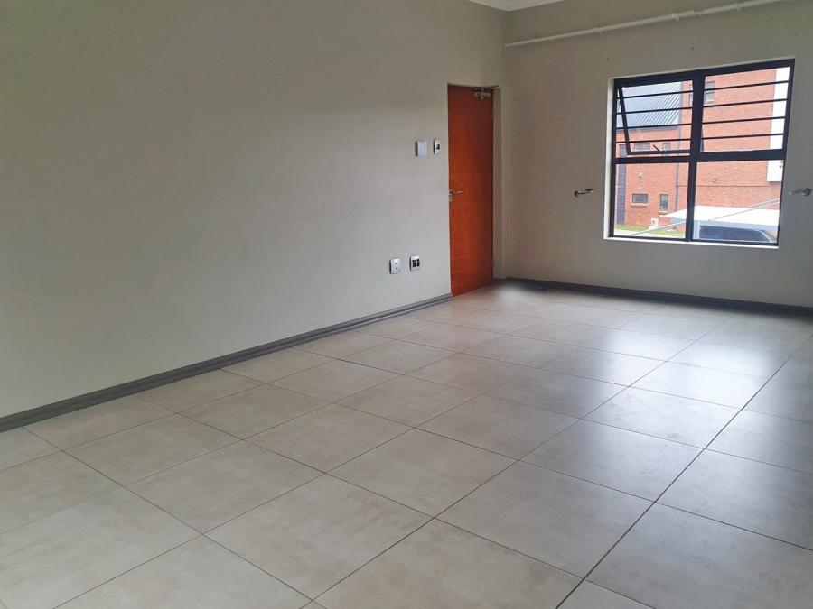 To Let 2 Bedroom Property for Rent in Craighall Gauteng