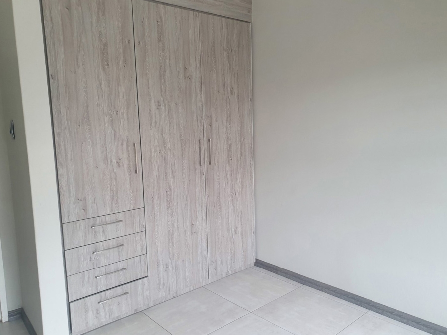 To Let 2 Bedroom Property for Rent in Craighall Gauteng