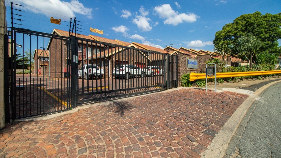 To Let 2 Bedroom Property for Rent in Norkem Park Gauteng