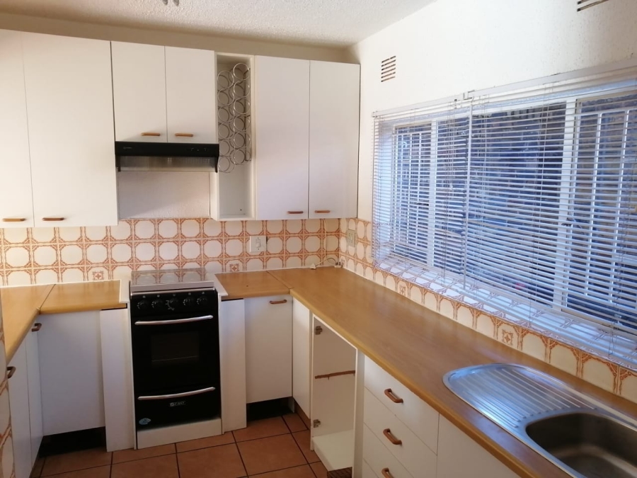 To Let 2 Bedroom Property for Rent in Norkem Park Gauteng