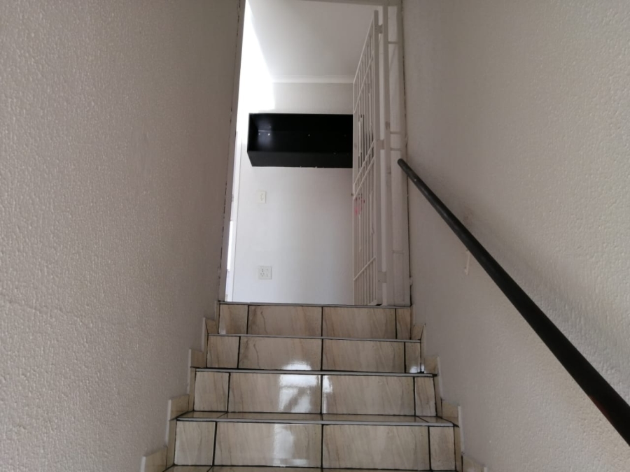 To Let 2 Bedroom Property for Rent in Norkem Park Gauteng