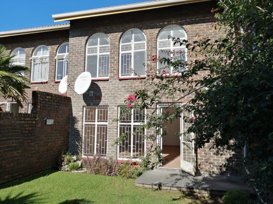 To Let 2 Bedroom Property for Rent in Norkem Park Gauteng