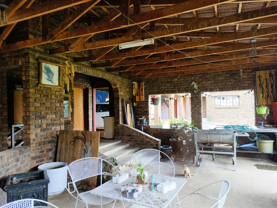 6 Bedroom Property for Sale in Rayton Gauteng