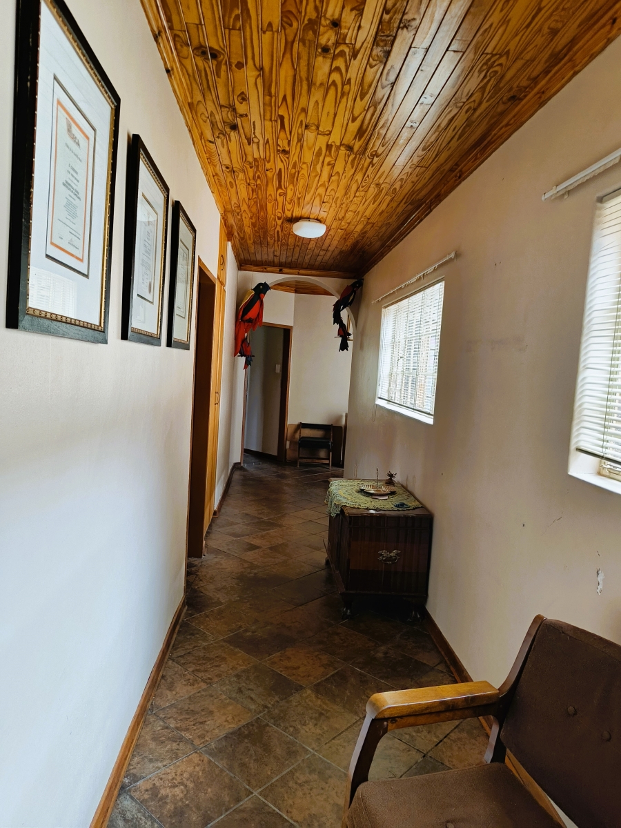 6 Bedroom Property for Sale in Rayton Gauteng