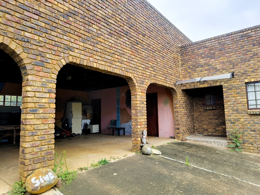 6 Bedroom Property for Sale in Rayton Gauteng