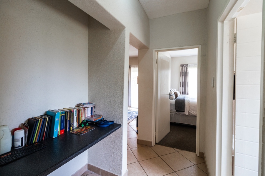 2 Bedroom Property for Sale in Pomona Gauteng
