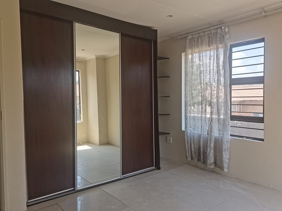 3 Bedroom Property for Sale in Cosmo City Gauteng