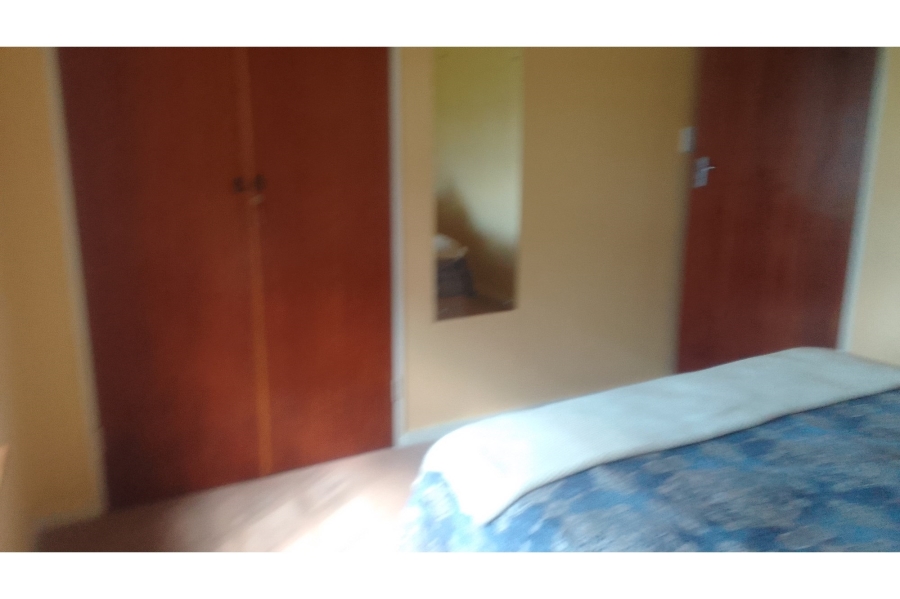 To Let 4 Bedroom Property for Rent in Glen Marais Gauteng
