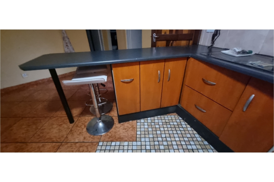 2 Bedroom Property for Sale in Florida Lake Gauteng