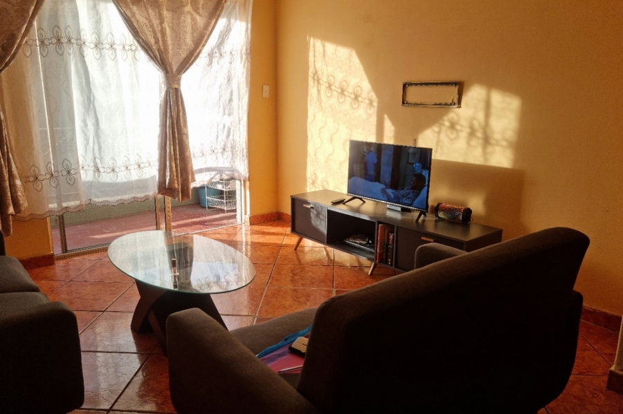 2 Bedroom Property for Sale in Florida Lake Gauteng