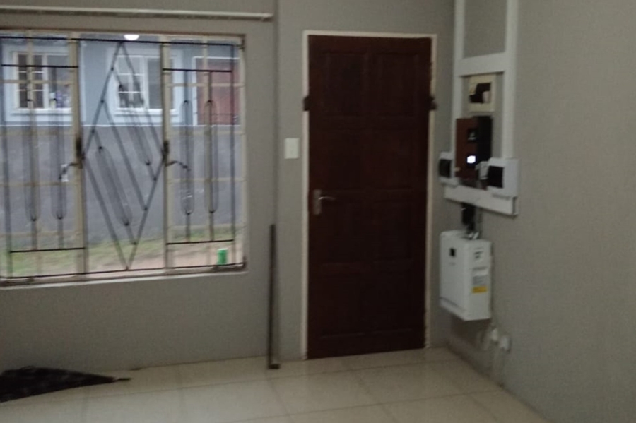 To Let 2 Bedroom Property for Rent in Cosmo City Gauteng