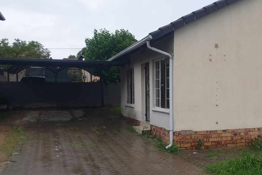 To Let 2 Bedroom Property for Rent in Cosmo City Gauteng