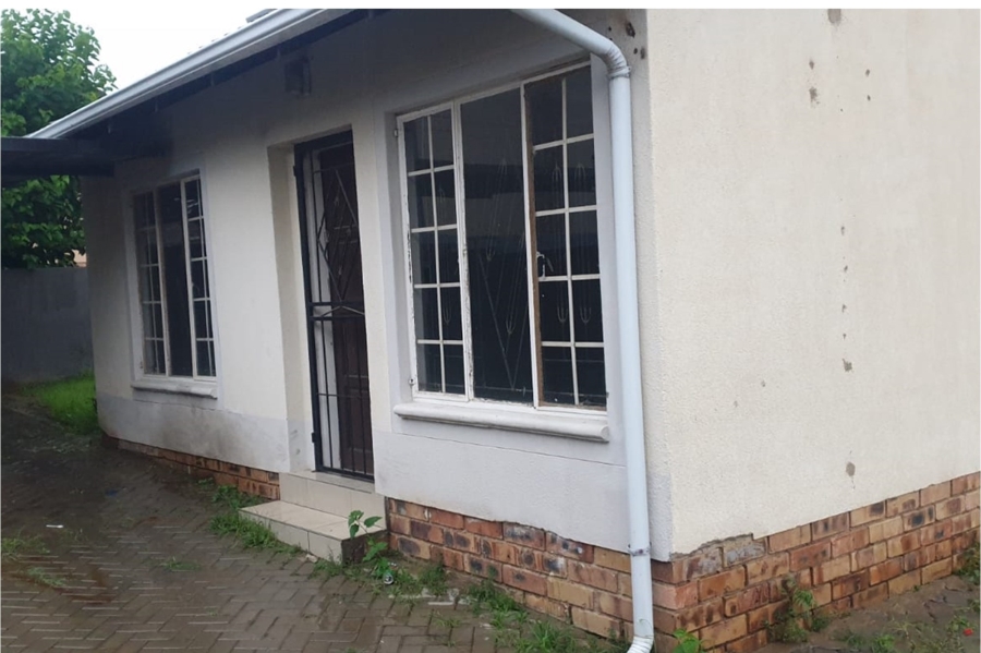 To Let 2 Bedroom Property for Rent in Cosmo City Gauteng