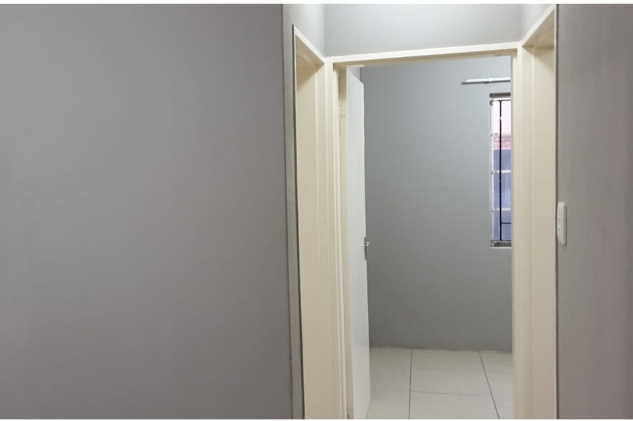 To Let 2 Bedroom Property for Rent in Cosmo City Gauteng