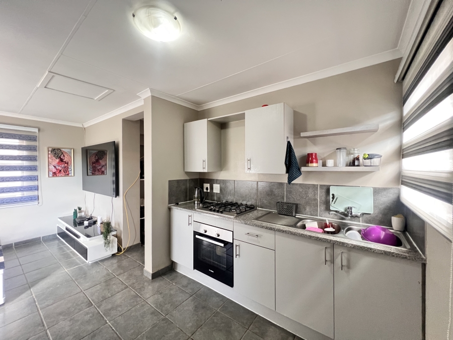 To Let 3 Bedroom Property for Rent in Summerset Gauteng