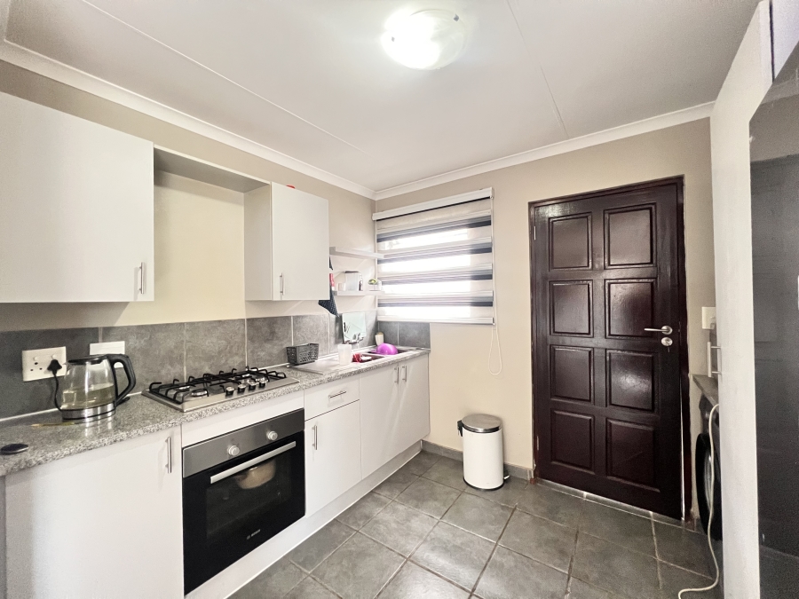 To Let 3 Bedroom Property for Rent in Summerset Gauteng
