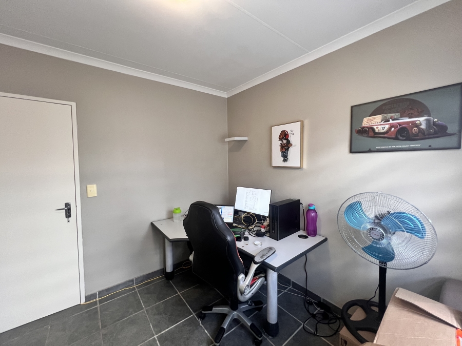 To Let 3 Bedroom Property for Rent in Summerset Gauteng