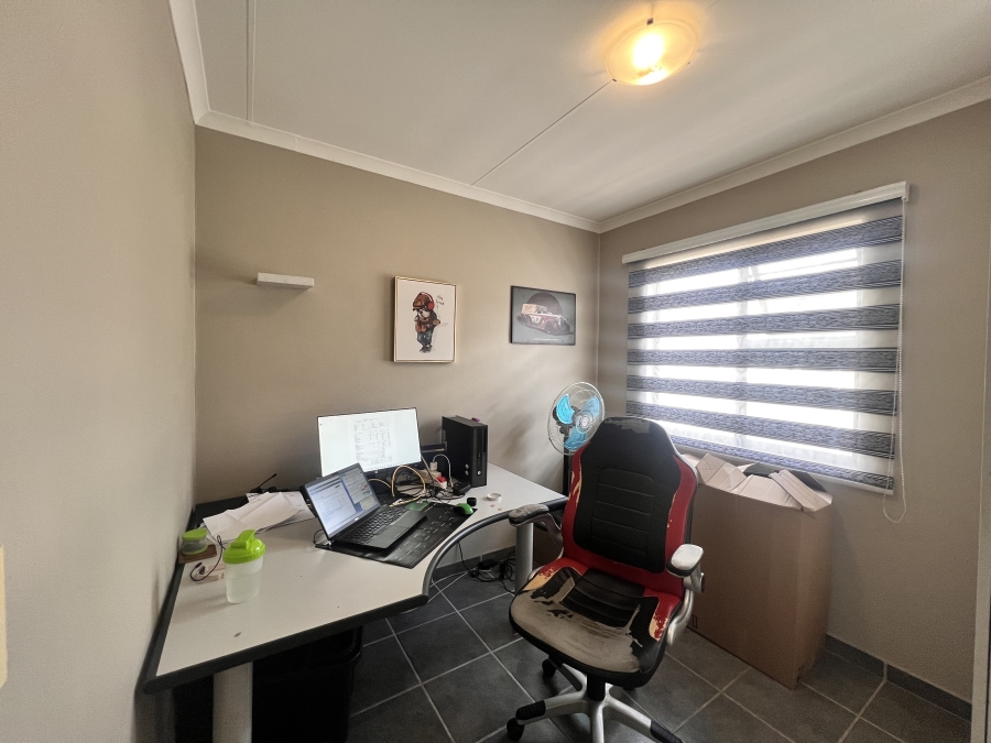To Let 3 Bedroom Property for Rent in Summerset Gauteng