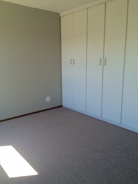 To Let 2 Bedroom Property for Rent in Marais Steyn Park Gauteng