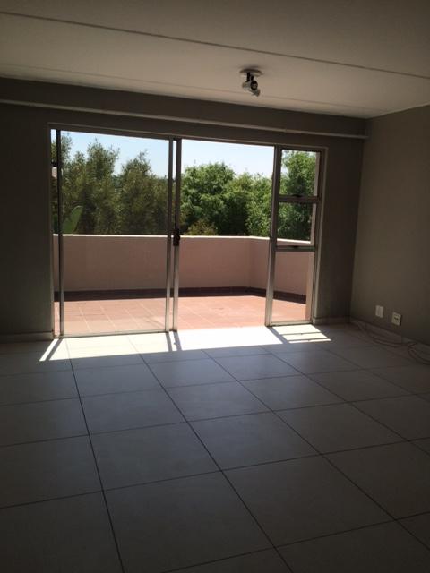 To Let 2 Bedroom Property for Rent in Marais Steyn Park Gauteng
