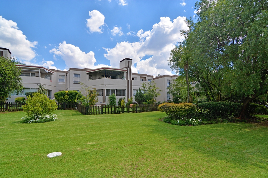 To Let 2 Bedroom Property for Rent in Marais Steyn Park Gauteng