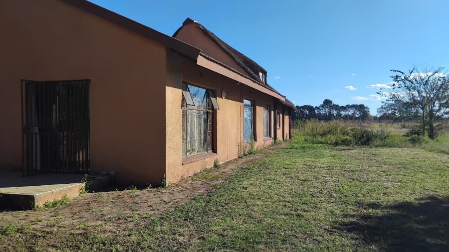 2 Bedroom Property for Sale in Roodia Gauteng