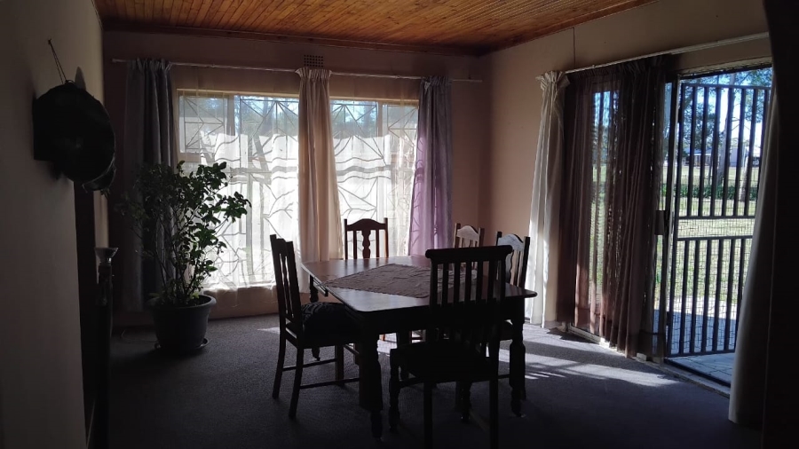 2 Bedroom Property for Sale in Roodia Gauteng
