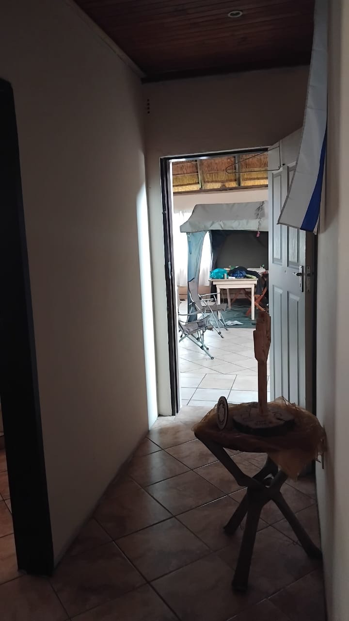 2 Bedroom Property for Sale in Roodia Gauteng