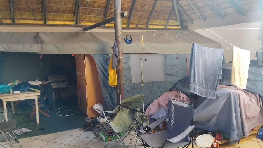 2 Bedroom Property for Sale in Roodia Gauteng