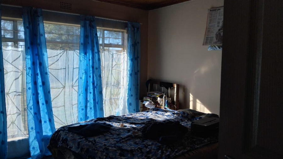 2 Bedroom Property for Sale in Roodia Gauteng