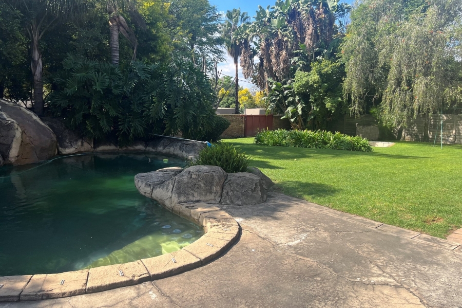 5 Bedroom Property for Sale in Witkoppen Gauteng