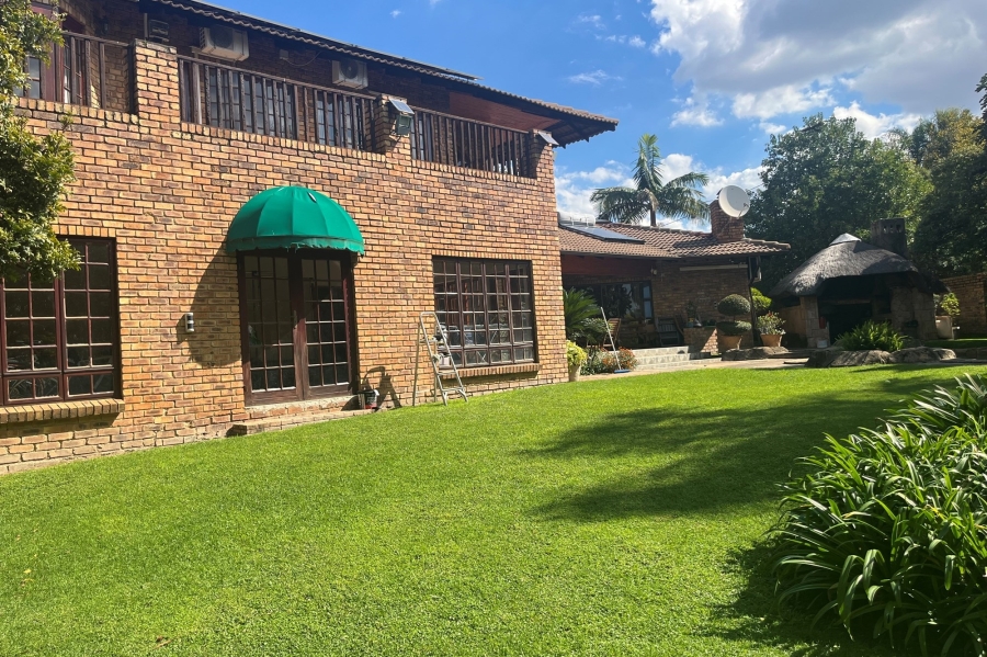 5 Bedroom Property for Sale in Witkoppen Gauteng