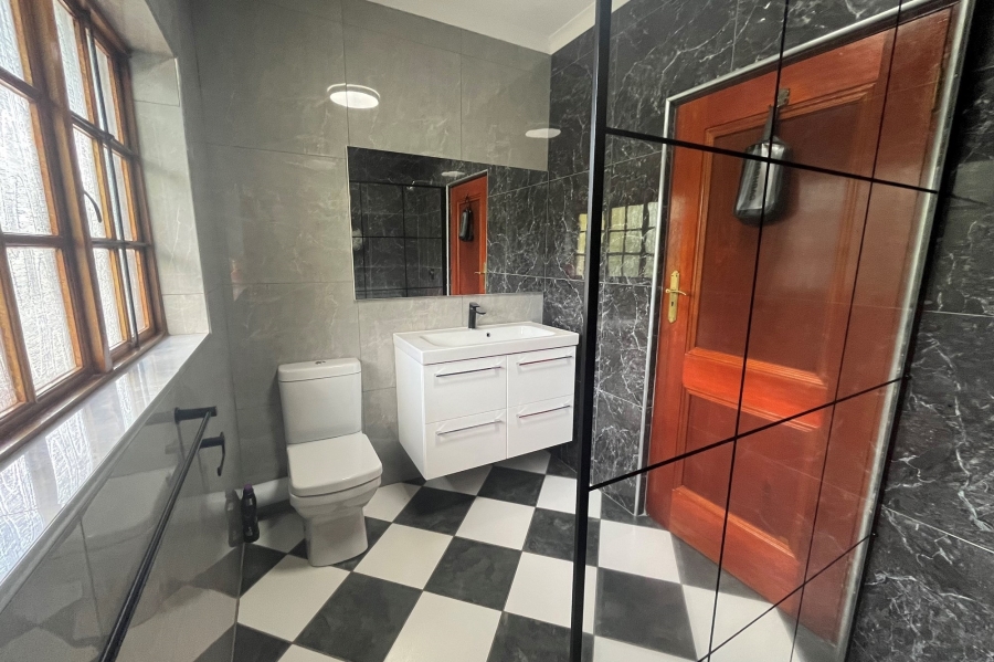 5 Bedroom Property for Sale in Witkoppen Gauteng