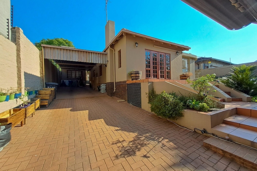4 Bedroom Property for Sale in Parkhurst Gauteng