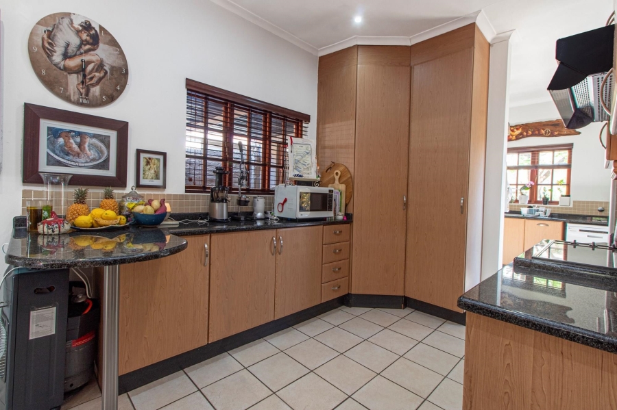 4 Bedroom Property for Sale in Parkhurst Gauteng