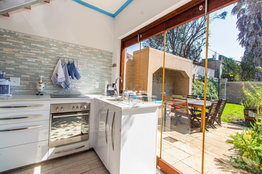 4 Bedroom Property for Sale in Parkhurst Gauteng