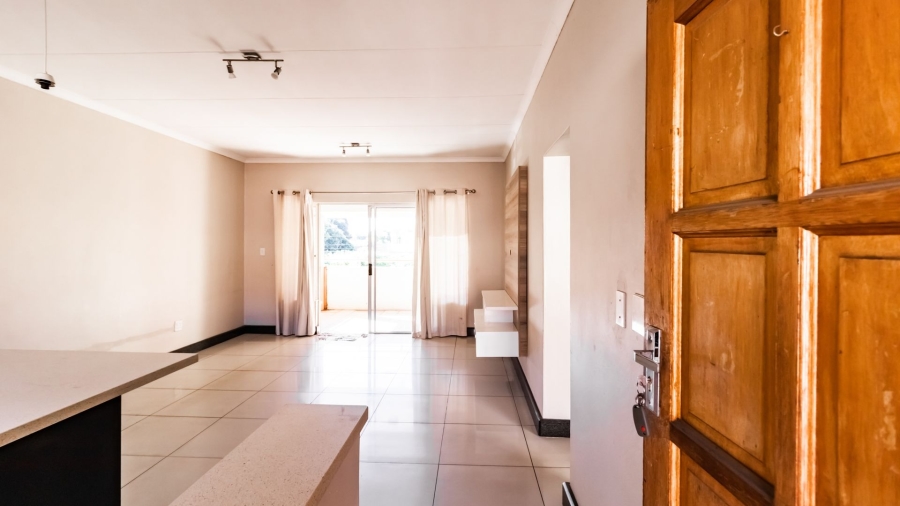 2 Bedroom Property for Sale in Klippoortjie Gauteng