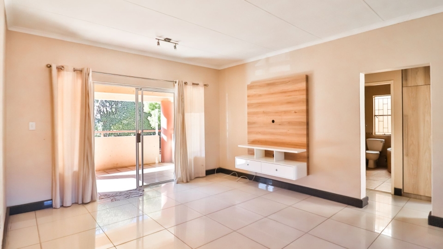 2 Bedroom Property for Sale in Klippoortjie Gauteng
