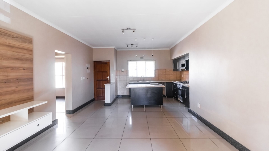 2 Bedroom Property for Sale in Klippoortjie Gauteng