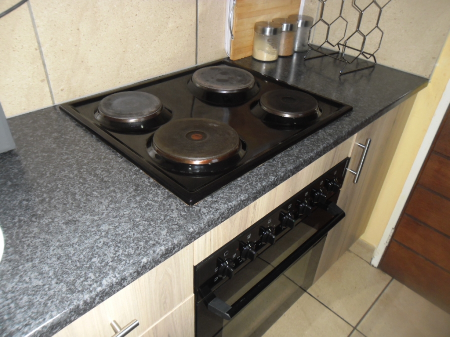 3 Bedroom Property for Sale in Mindalore Gauteng