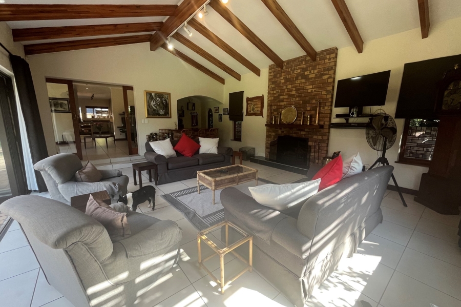 4 Bedroom Property for Sale in Douglasdale Gauteng