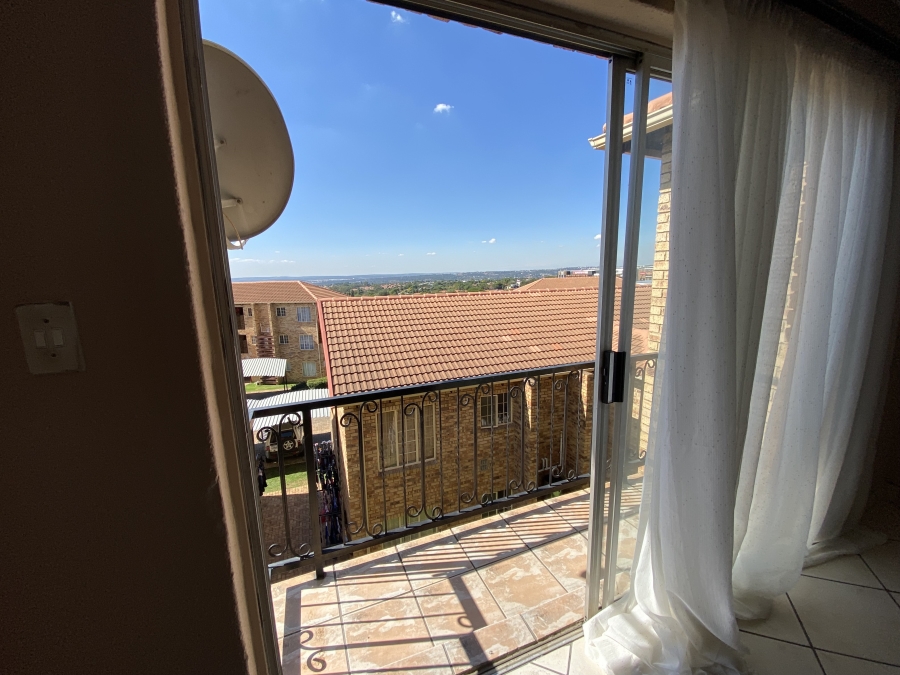 2 Bedroom Property for Sale in Northgate Gauteng